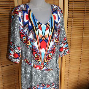 Pink Owl Indian Style Print V-Neck Size Medium